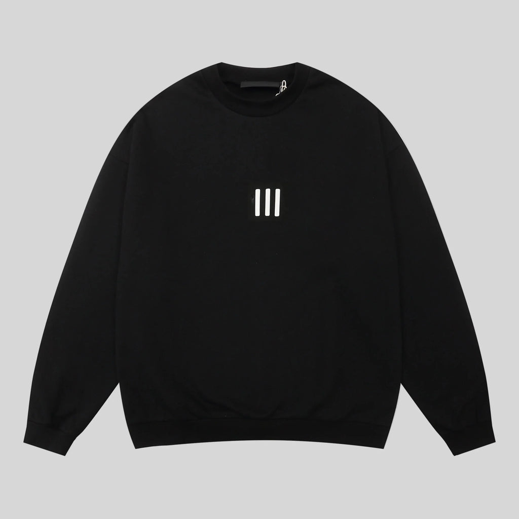 Essentials Black Sweatshirt – Relaxed Streetwear Crewneck