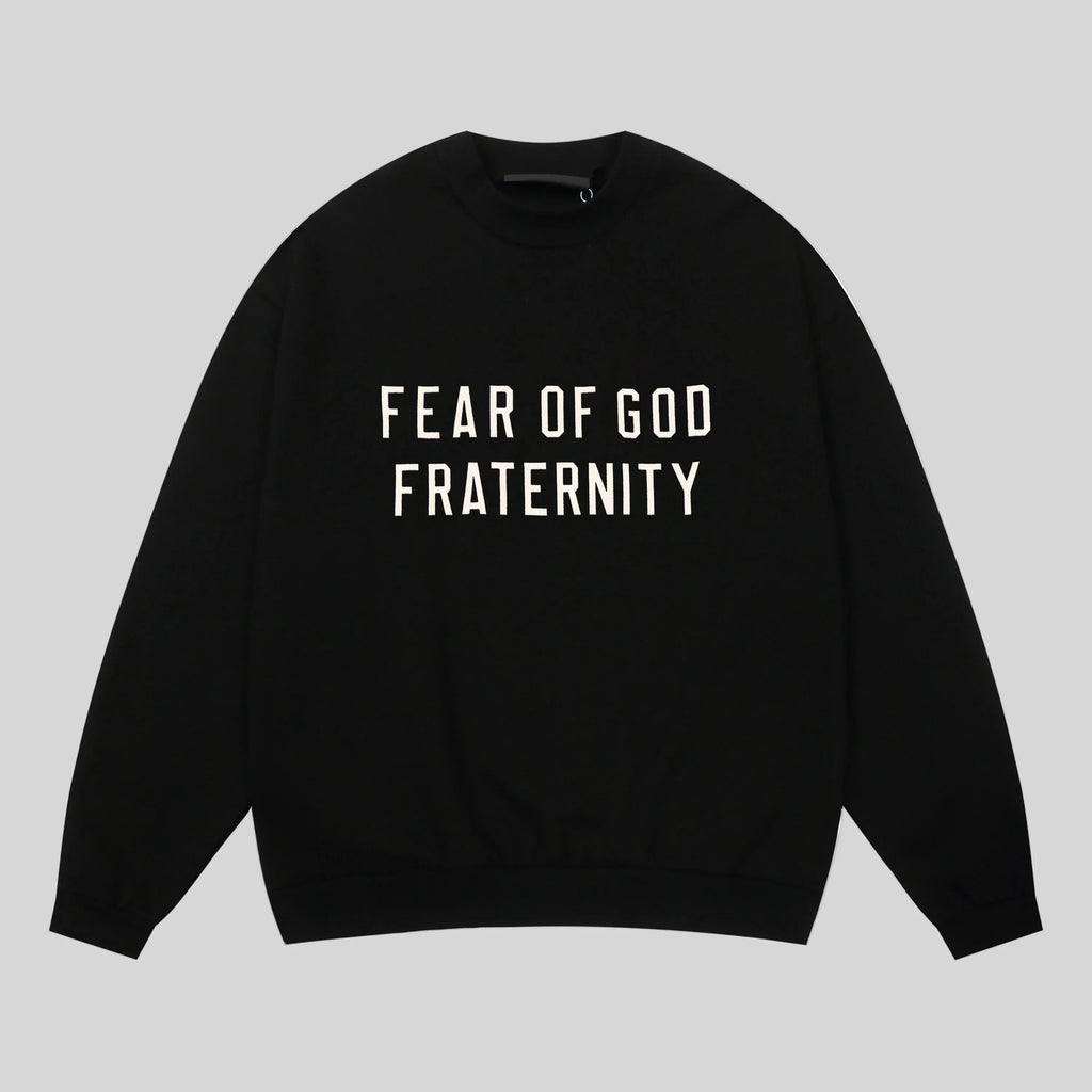 Essentials Black Sweatshirt – Relaxed Streetwear Crewneck