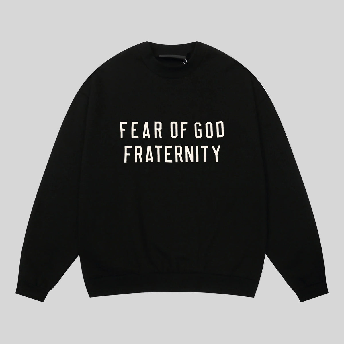 Essentials Black Sweatshirt – Relaxed Streetwear Crewneck