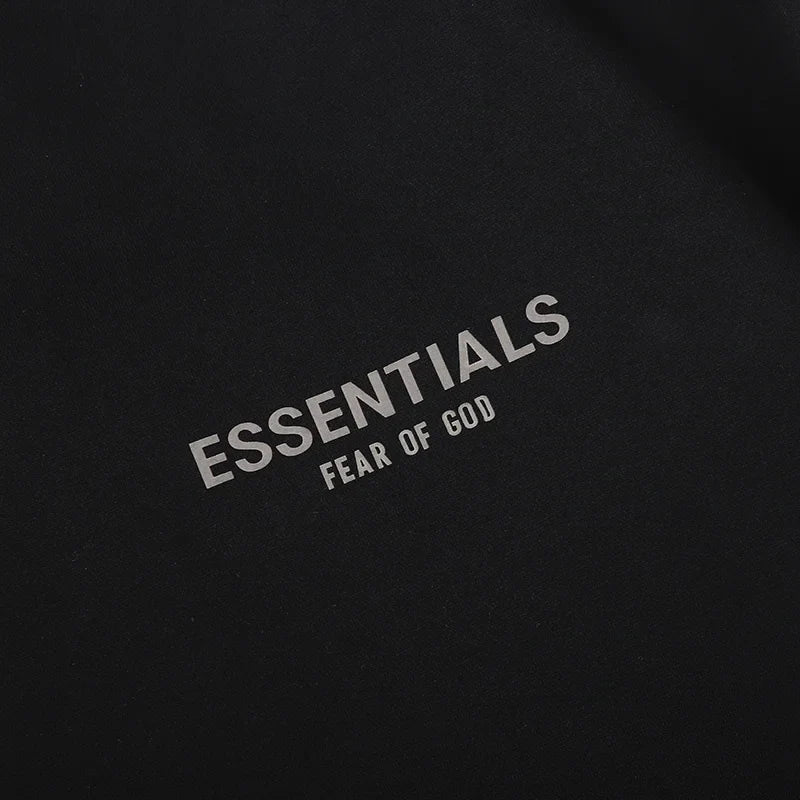 Essentials Sweatshirt in Black, Relaxed Crewneck