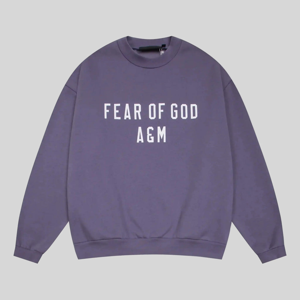Essentials Pastel Purple Sweatshirt – Relaxed Streetwear Crewneck