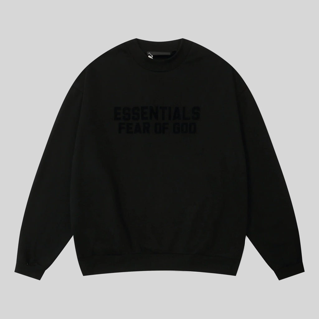 Essentials Black Sweatshirt – Relaxed Streetwear Crewneck