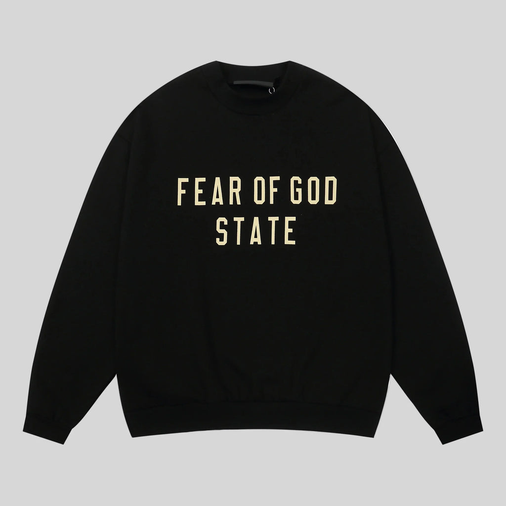 Essentials Black Sweatshirt – Relaxed Streetwear Crewneck